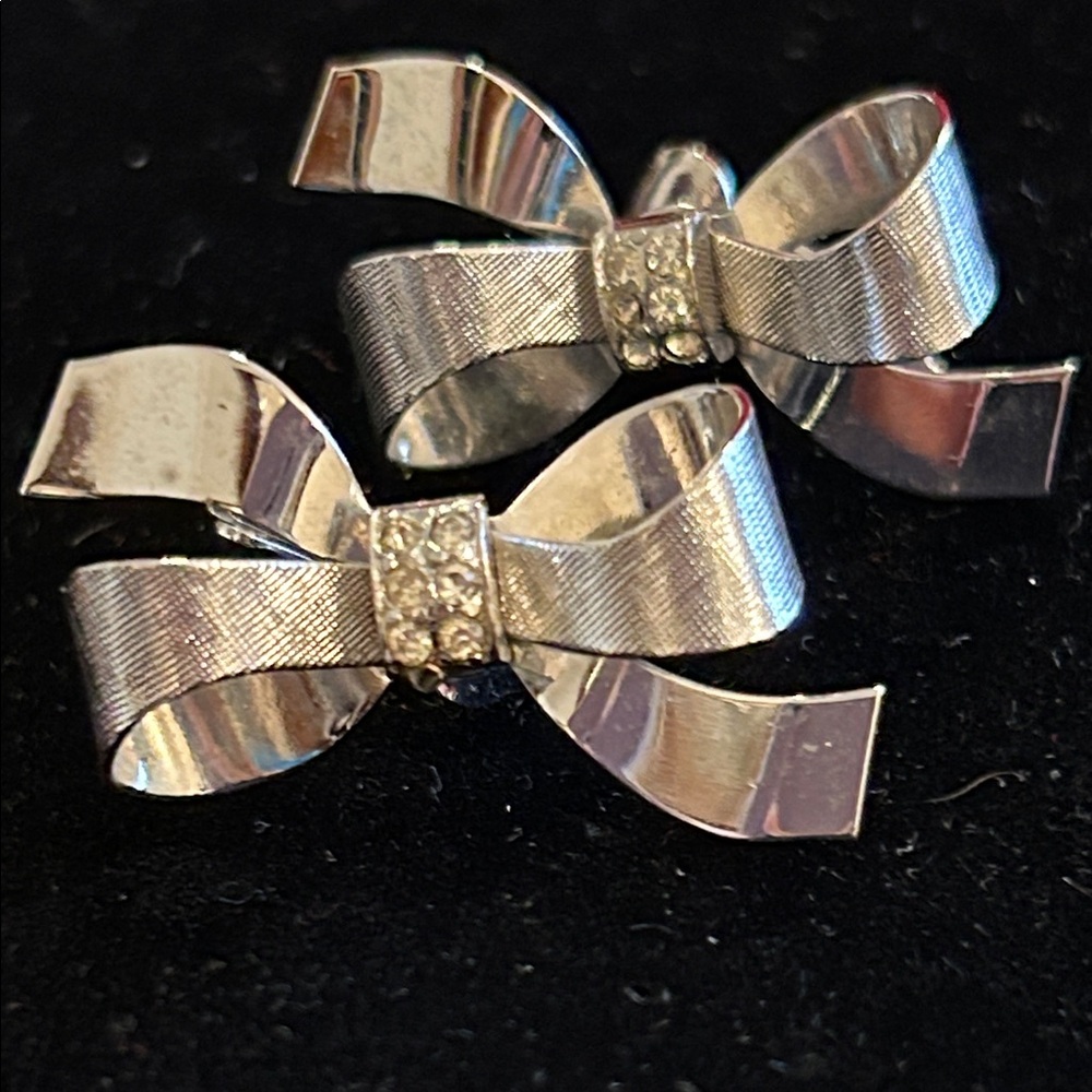 Coro Silver Bow Earrings